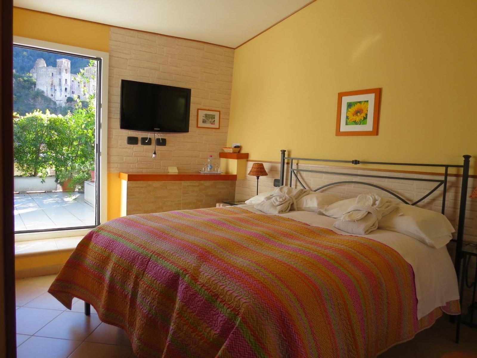 דולצ'אקווה B&B Dei Doria & Suite מראה חיצוני תמונה